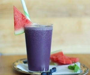 watermelon-blueberry-mint-smoothie-600x500-158198