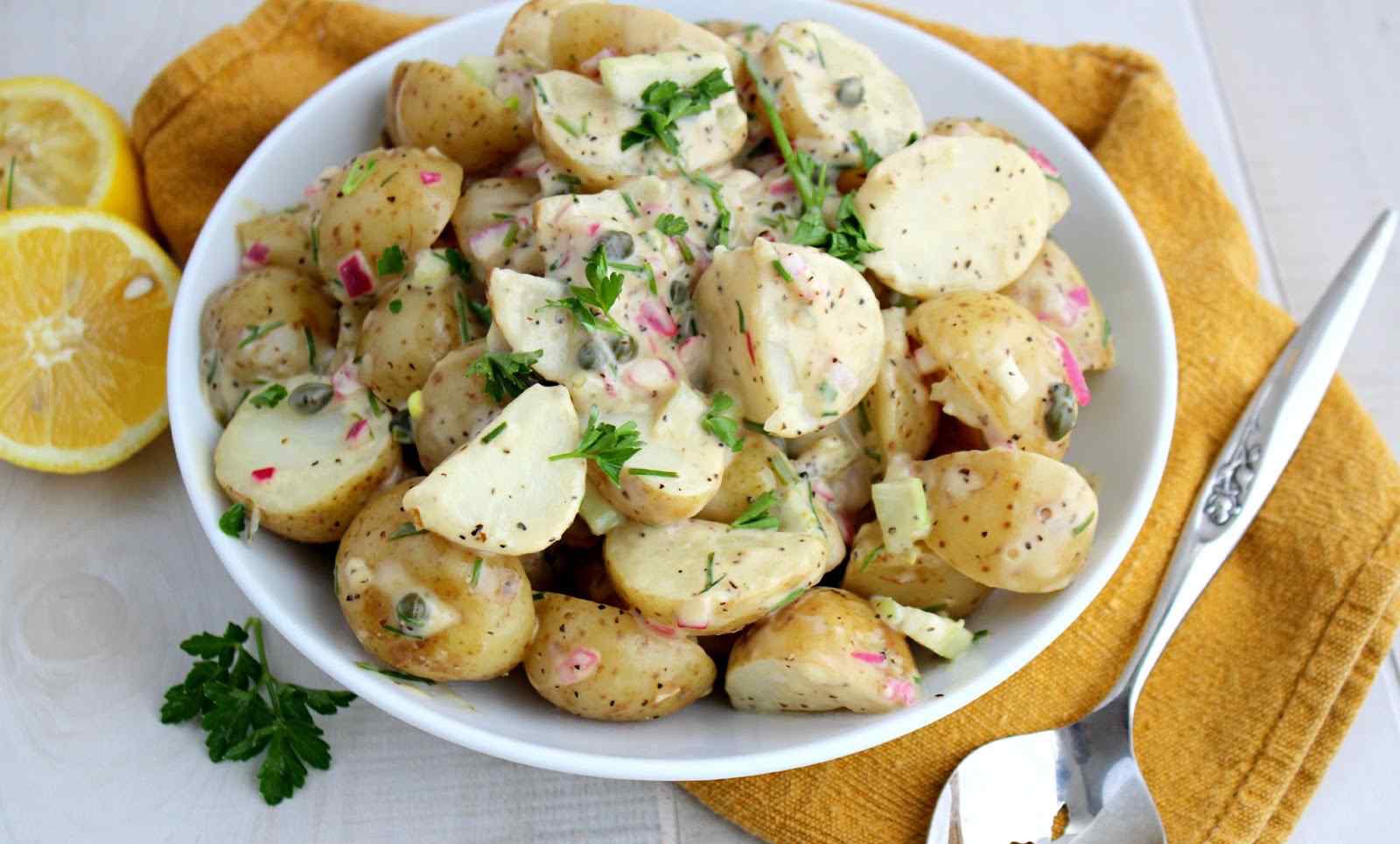 Французский картофельный салат