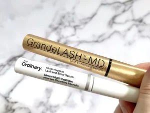 مصل The Ordinary Multi-Peptide Lash and Brow Serum مقابل مصل تعزيز الرموش GrandeLash-MD